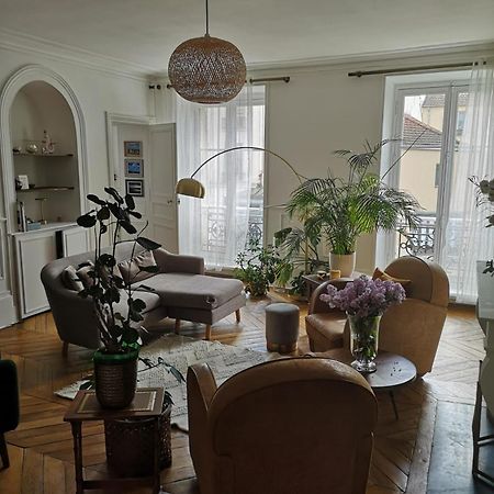Lumiere & Majeste Appartement Versailles Exterior foto